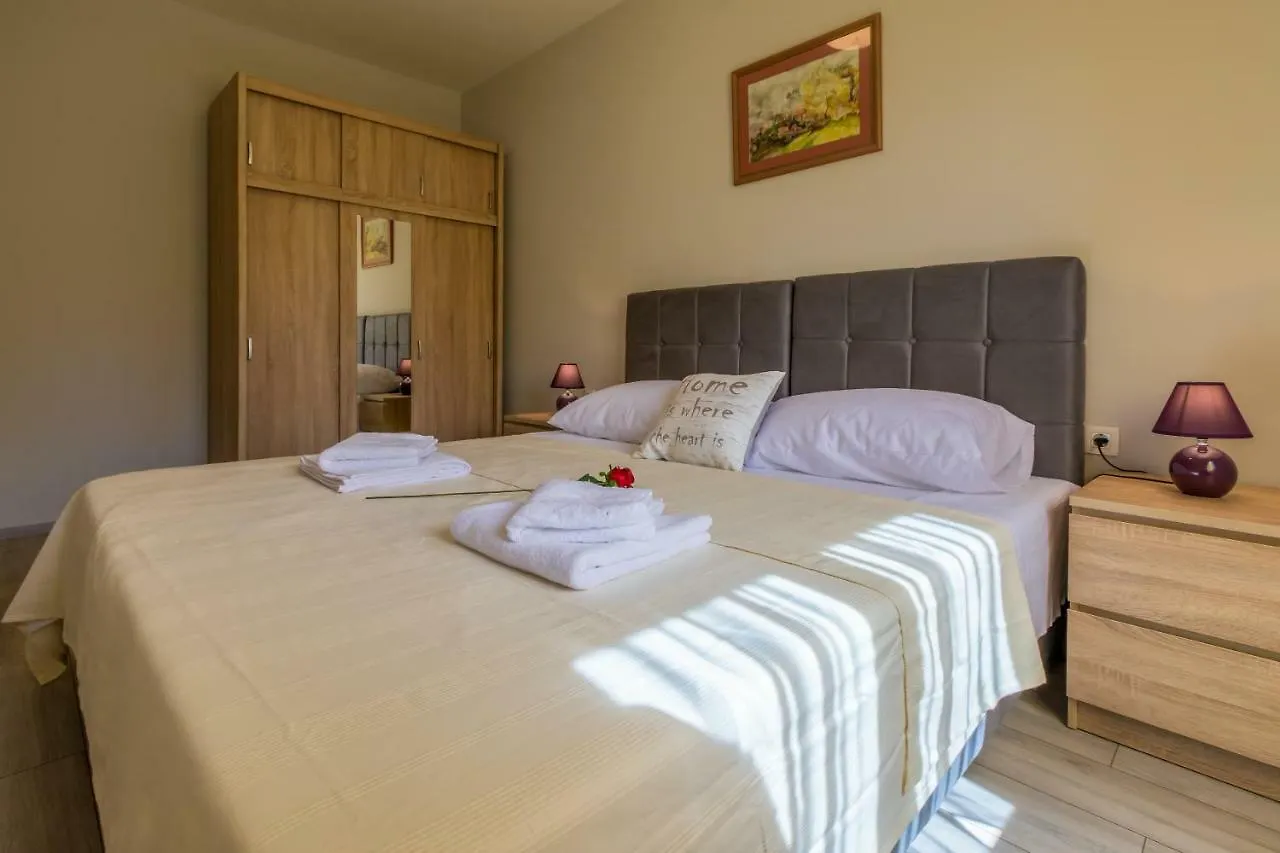 Guest house Apartmani Vesna Opric